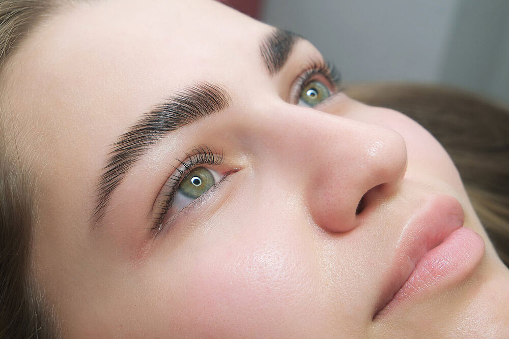 Eyebrow transplant in Turkey